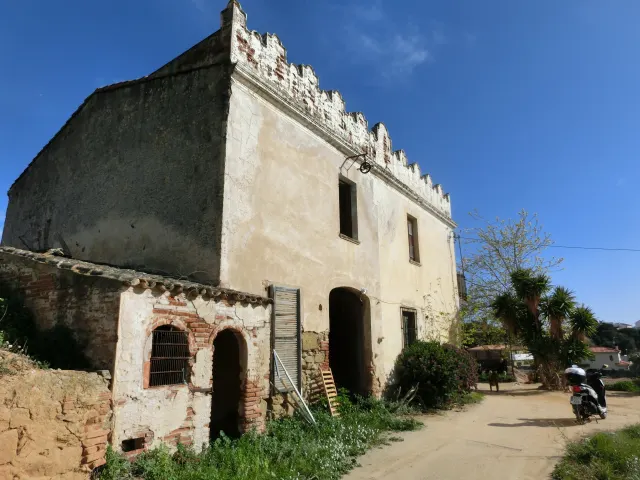 Rústica a Canet de Mar: Finca rústica de 23.000 m² amb masia del segle XIX